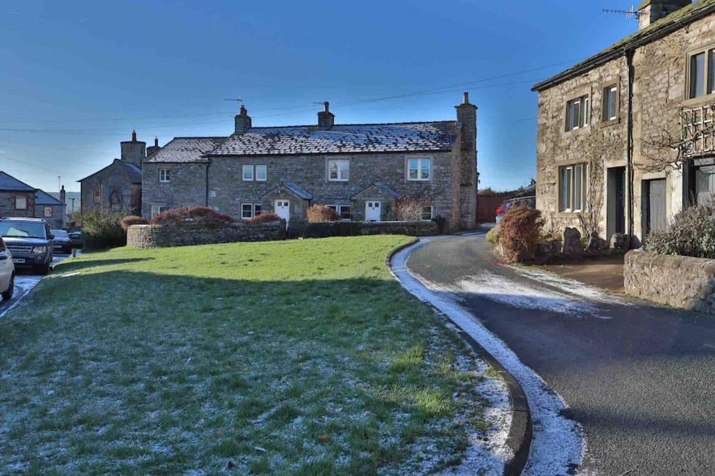 Charming Dog-Friendly Yorkshire Dales Cottage, Austwick Kültér fotó