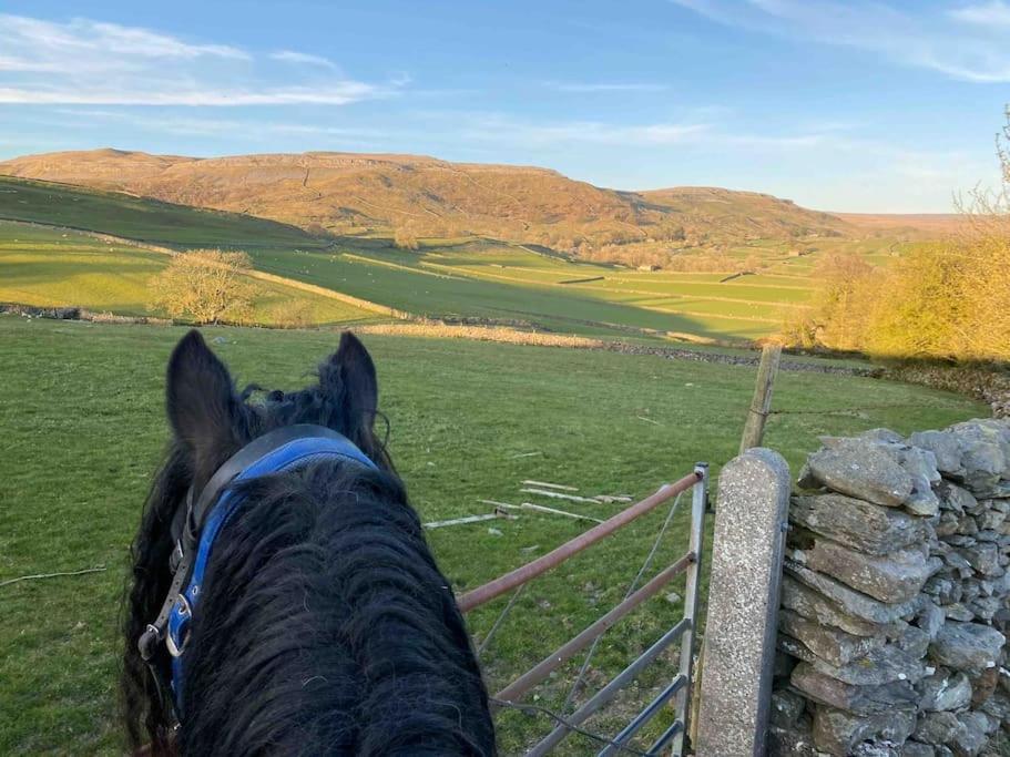 Charming Dog-Friendly Yorkshire Dales Cottage, Austwick Kültér fotó