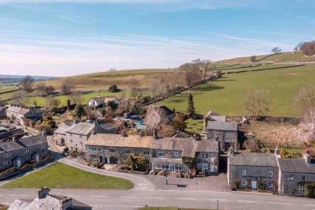 Charming Dog-Friendly Yorkshire Dales Cottage, Austwick Kültér fotó